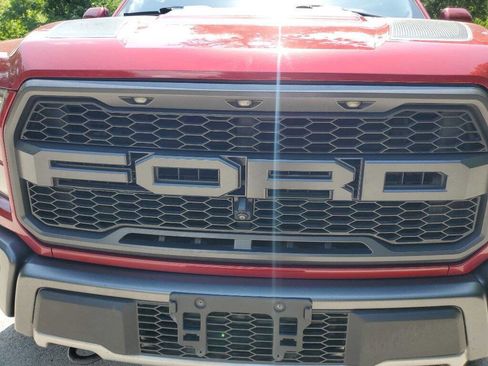 Used 2019 Ford F150 Raptor w/ Equipment Group 802A Luxury image 10