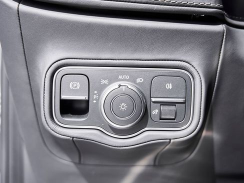 Used 2026 Mercedes-Benz G 63 AMG 4MATIC image 54