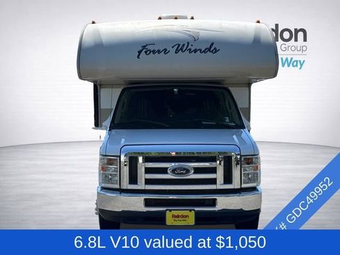 Used 2016 Ford E-450 and Econoline 450 Super Duty w/ Motorhome Prep Package RWD image 2