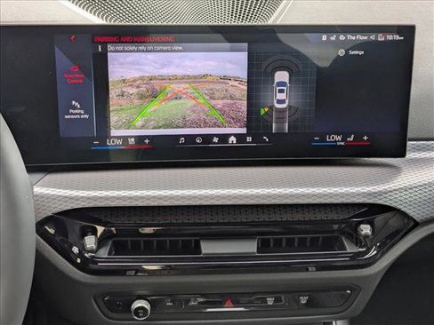 New 2026 BMW 330i Sedan w/ M Sport Package image 13