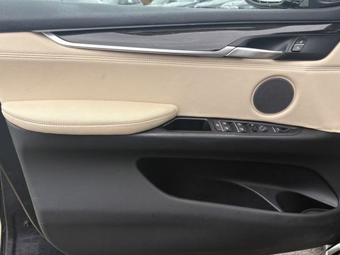 Used 2018 BMW X5 xDrive35i w/ Executive Package image 16