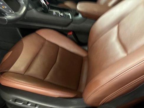 Certified 2023 Cadillac XT5 Premium Luxury w/ Technology Package FWD image 7
