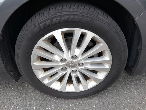Used 2014 Toyota Avalon XLE Touring FWD image 44