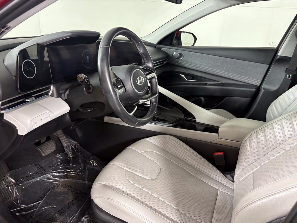 Used 2024 Hyundai Elantra Limited FWD image 22