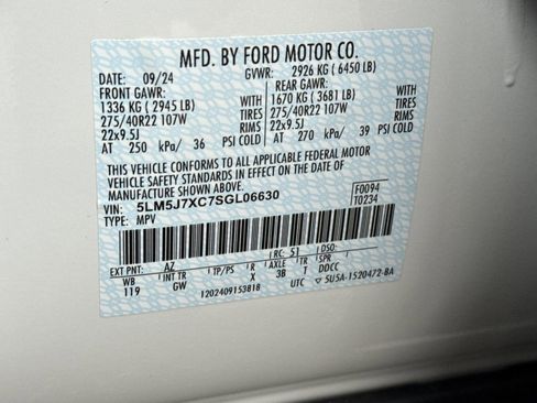 Used 2025 Lincoln Aviator Reserve w/ Luxury Package image 29