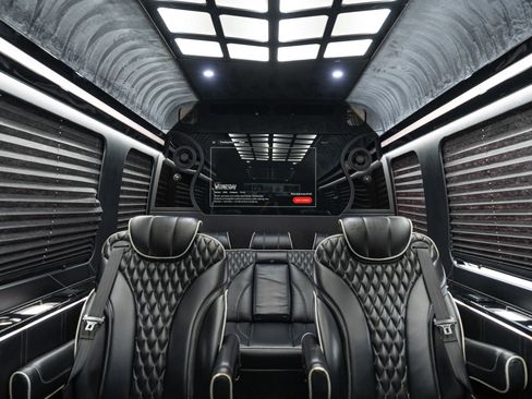 Used 2019 Mercedes-Benz Sprinter 170 image 17