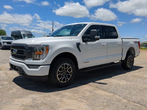 Certified 2021 Ford F150 XLT w/ Equipment Group 302A High AWD/4WD image 6