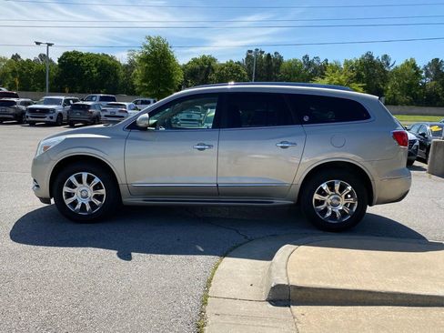 Used 2017 Buick Enclave Premium w/ Trailering Package image 4