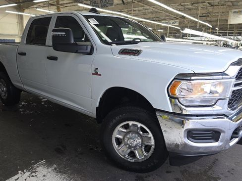Used 2024 RAM 2500 Tradesman w/ Chrome Appearance Group image 2