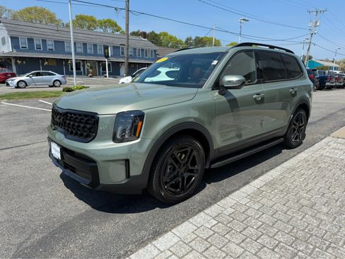 Used 2025 Kia Telluride EX X-Line AWD/4WD image 4