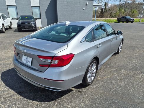 Used 2019 Honda Accord LX image 3