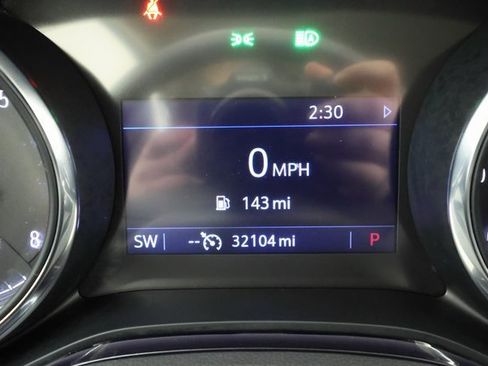 Used 2023 Buick Encore GX Select w/ Sport Touring Package image 13