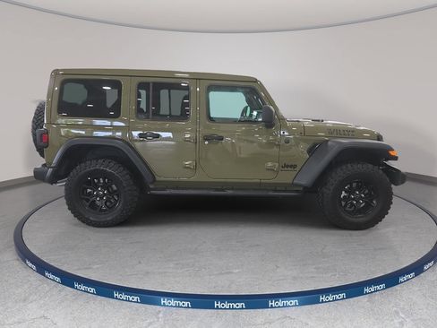 Used 2025 Jeep Wrangler Unlimited Sport AWD/4WD image 5