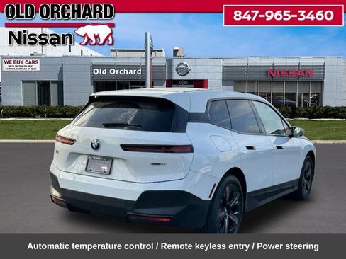 Used 2025 BMW iX xDrive50 w/ Convenience Package AWD/4WD image 7