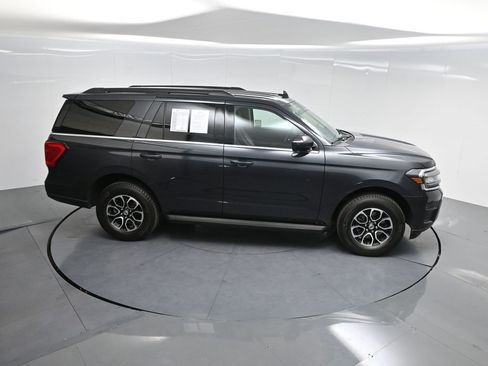 Used 2024 Ford Expedition XLT image 60