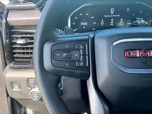 Used 2024 GMC Sierra 1500 AT4 w/ Technology Package AWD/4WD image 20