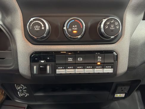 Used 2024 RAM 5500 Tradesman image 30