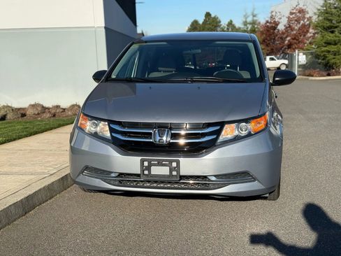 Used 2016 Honda Odyssey LX image 27