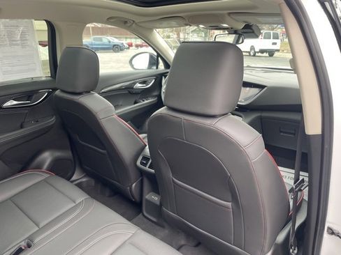 Used 2023 Buick Envision Essence w/ Sport Touring Package image 39