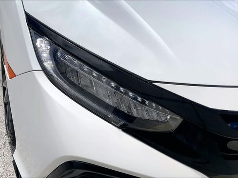 Used 2018 Honda Civic Sport Touring image 31