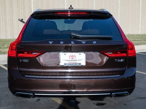 Used 2020 Volvo V90 T6 Inscription image 6