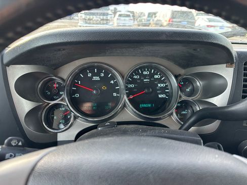 Used 2009 Chevrolet Silverado 3500 LT w/ Interior Plus Package image 5