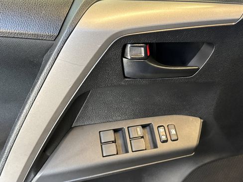Certified 2017 Toyota RAV4 LE w/ Carpet Mat Package FWD image 14