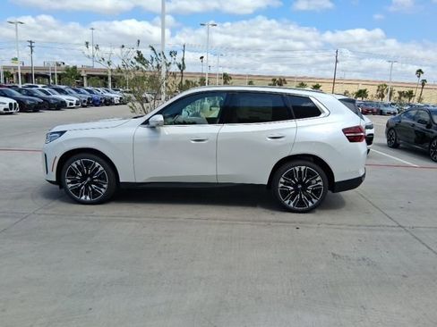 New 2026 BMW X3 xDrive30 w/ Premium Package AWD/4WD image 3