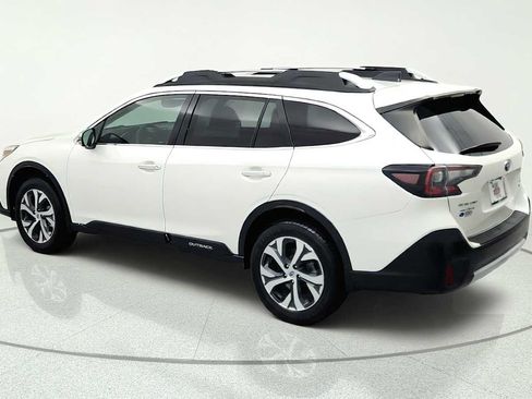 Certified 2022 Subaru Outback Touring w/ Popular Package #2 AWD/4WD image 6