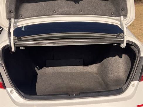 Used 2018 Honda Accord Sport image 20