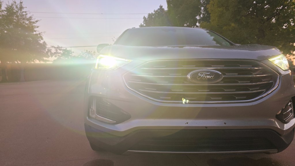 Used 2020 Ford Edge SEL FWD image 22