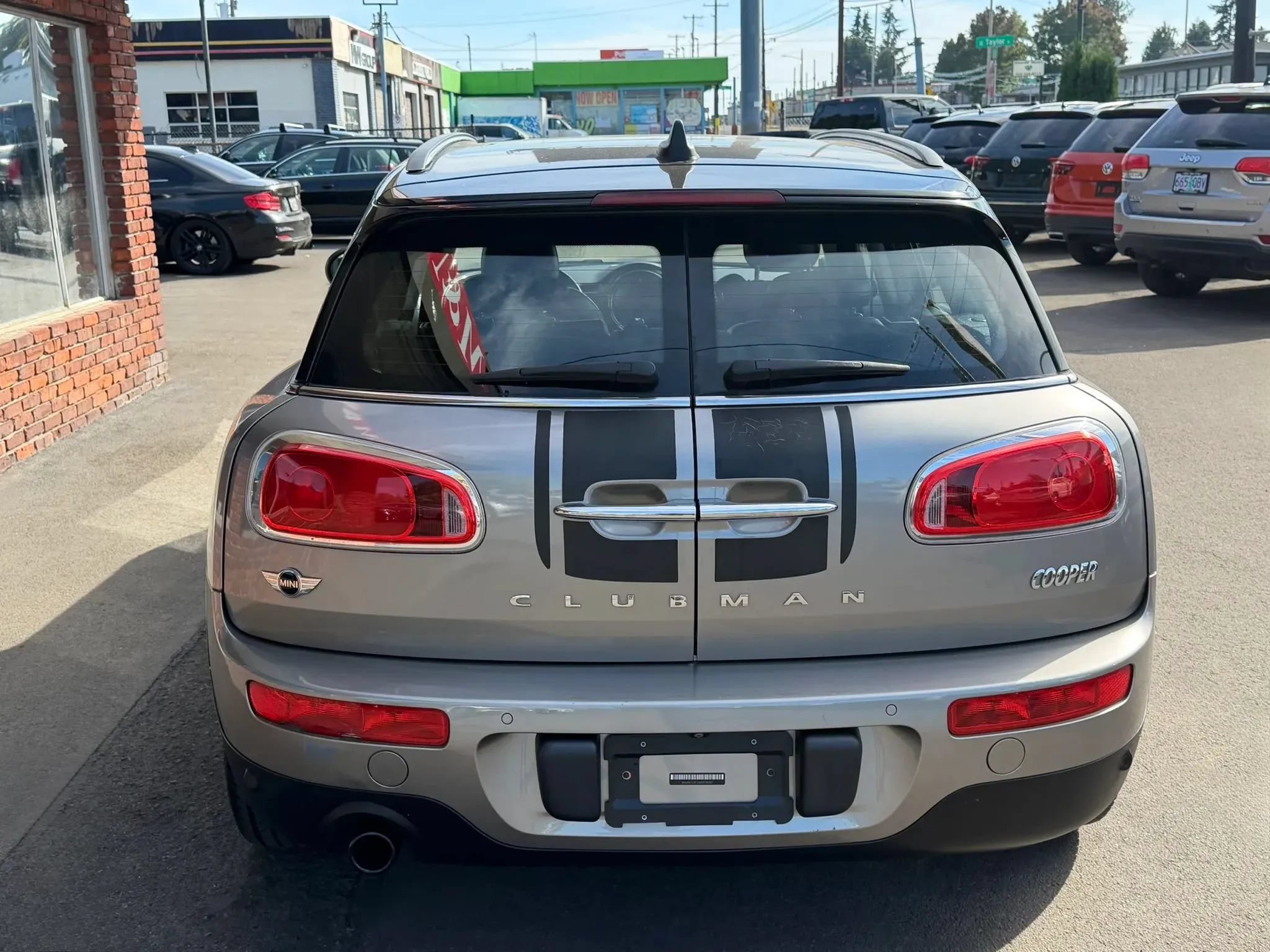 Used 2017 MINI Cooper Clubman ALL4 AWD/4WD image 4