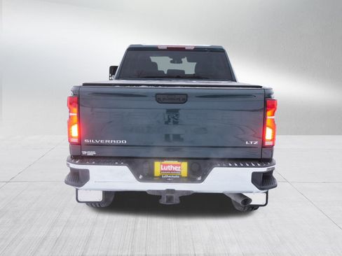 Certified 2025 Chevrolet Silverado 3500 LTZ w/ LTZ Convenience Package image 6