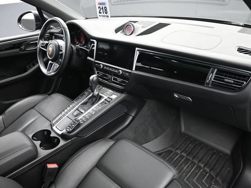 Used 2020 Porsche Macan S AWD/4WD image 26