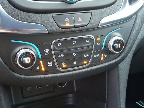 Certified 2023 Chevrolet Equinox LT image 15