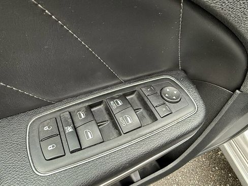 Used 2016 Dodge Charger R/T w/ Plus Group image 15