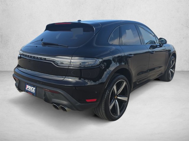 Used 2022 Porsche Macan AWD/4WD image 5