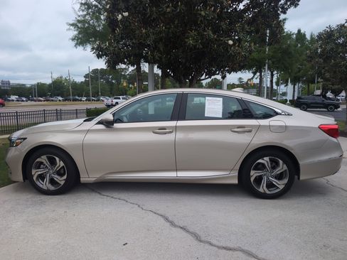 Used 2018 Honda Accord EX-L image 7
