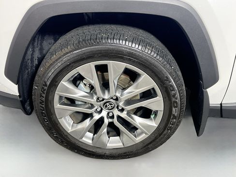 Used 2024 Toyota RAV4 XLE Premium FWD image 13