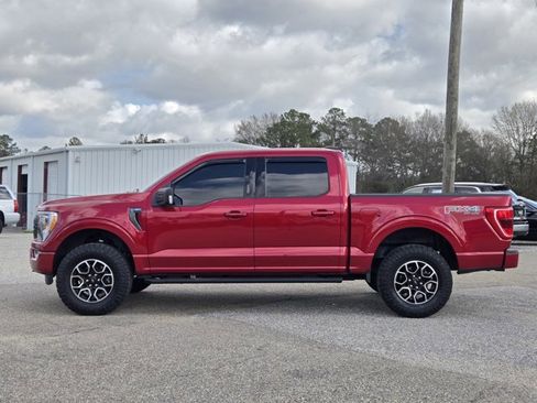 Used 2021 Ford F150 XLT w/ Equipment Group 302A High image 12