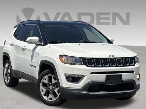 Used 2021 Jeep Compass Limited w/ Sun and Sound Group AWD/4WD image 26