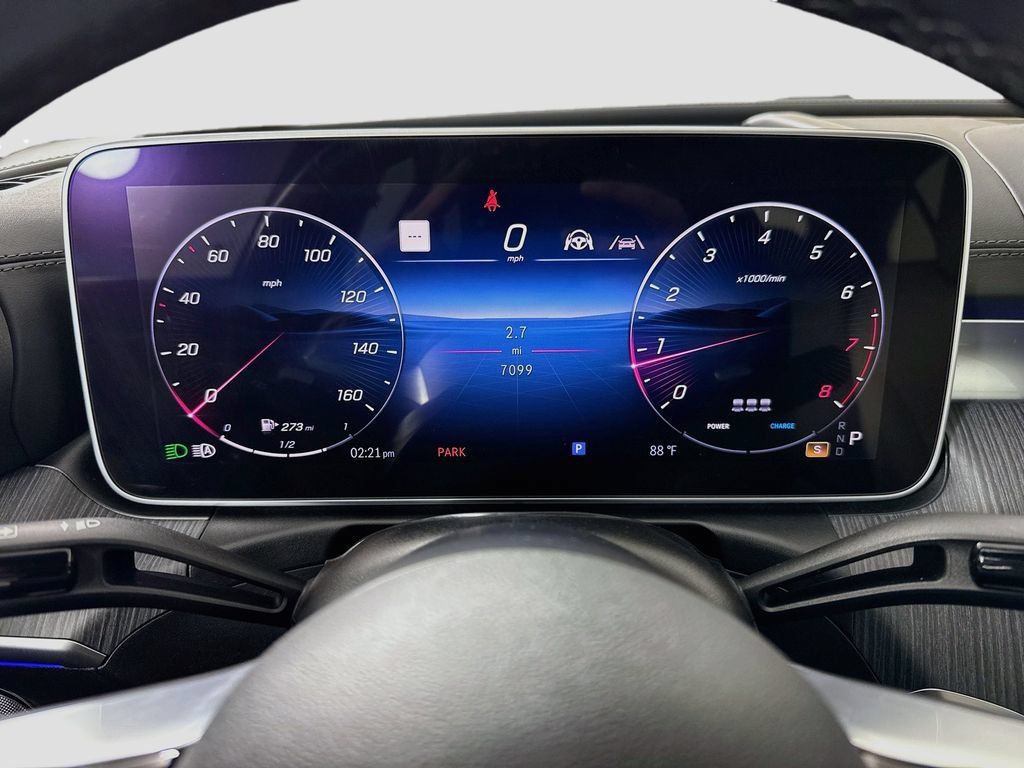 Used 2025 Mercedes-Benz C 300 Sedan image 34