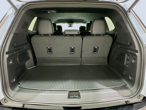 New 2026 Buick Enclave Sport Touring w/ Power Package image 27