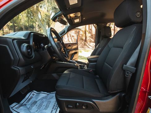 Used 2023 Chevrolet Colorado Trail Boss w/ LPO, Dark Essentials Package image 16