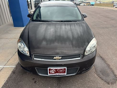 Used 2008 Chevrolet Impala LS FWD image 3
