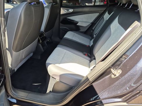 Used 2023 Volkswagen ID.4 Pro RWD image 15