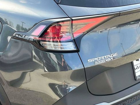 Used 2024 Kia Sportage X-Line w/ X-Line Premium Package AWD/4WD image 34
