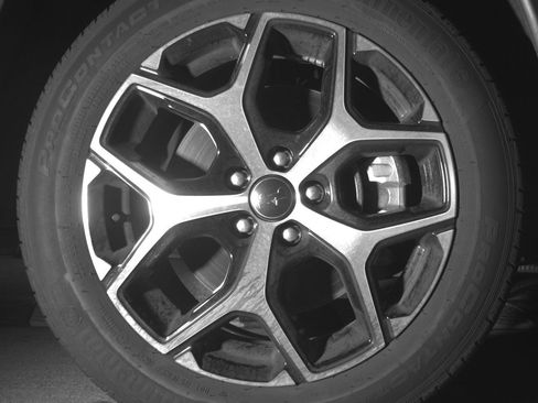 Used 2025 Jeep Compass Limited image 13