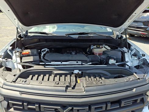 Certified 2023 Chevrolet Silverado 1500 Custom w/ LPO, Dark Essentials Package AWD/4WD image 27
