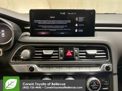 Used 2022 Genesis G70 2.0T w/ Prestige Package image 18